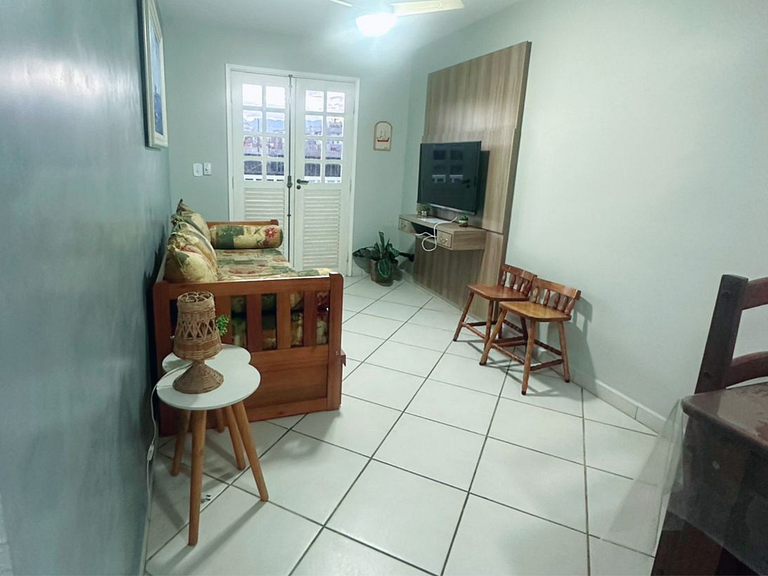 Apê lindo 1 min a pé da Praia Grande-O mais perto!